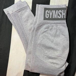 Gym shark leggings